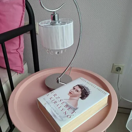 Silver Boutique Πανσιόν Έγκερ