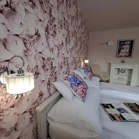 Πανσιόν Silver Boutique 3*